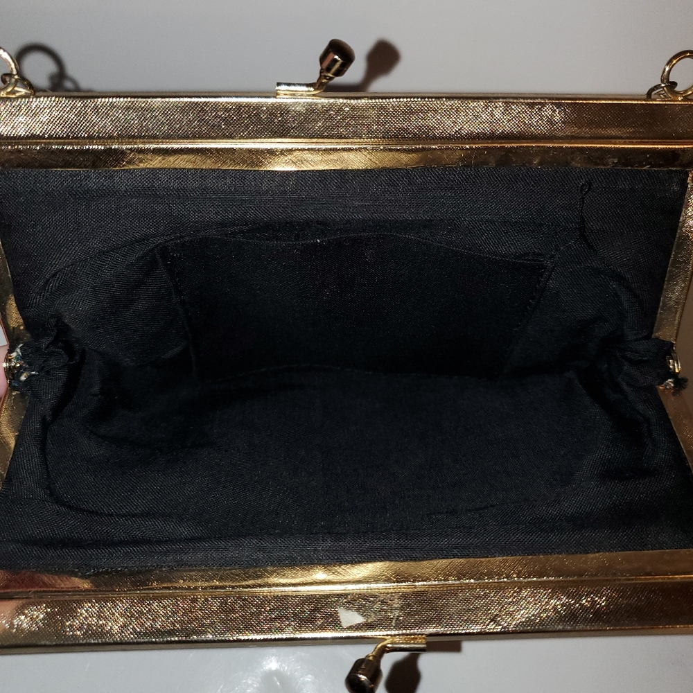 Vintage Floral Tapestry Clutch - Picture 6 of 7